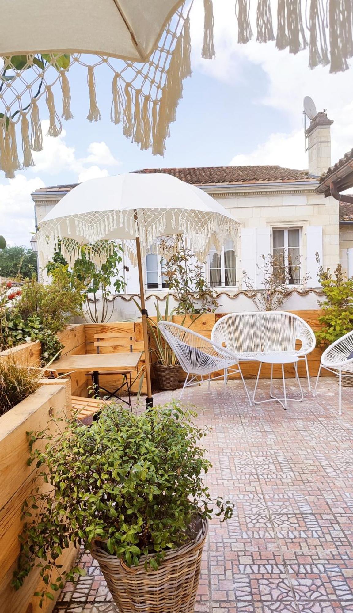 Fronsac  Maison Charmeilles - La Suite Saint Emilion מראה חיצוני תמונה
